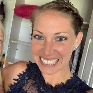 Meet your Posher, April